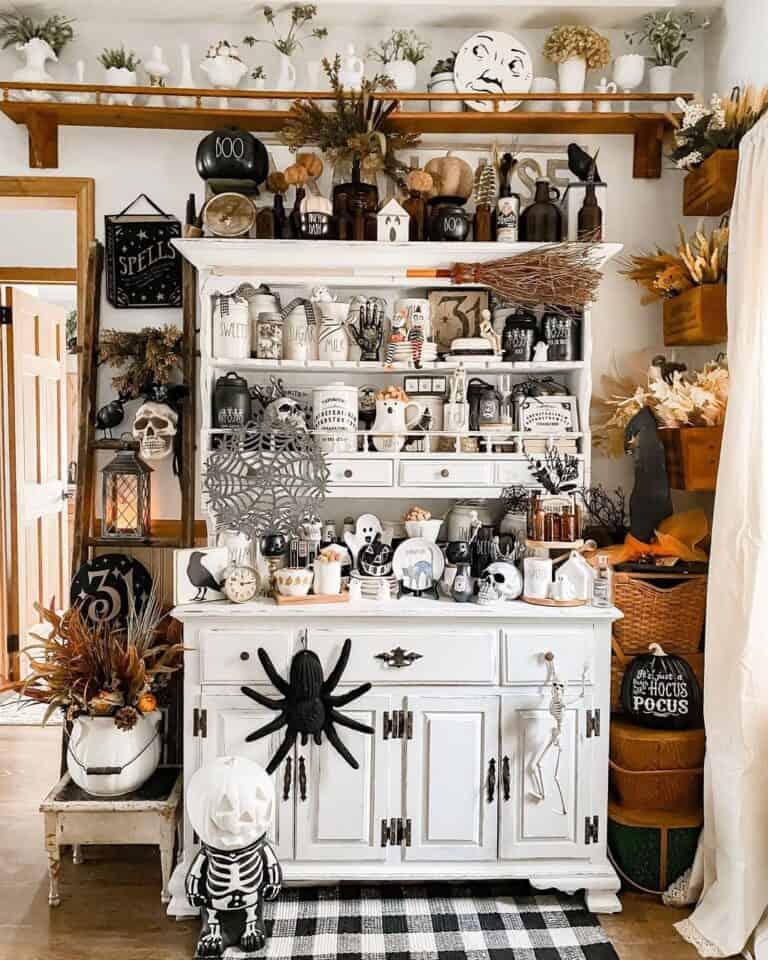 DIY Indoor Halloween Decoration