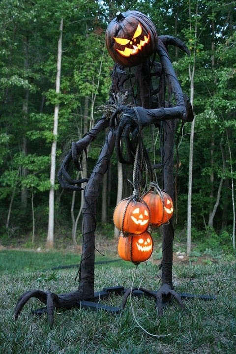 Spooky Pumpkin Head Halloween Garden Decorations